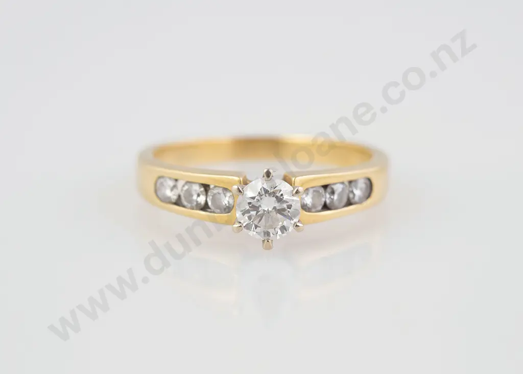 18ct Solitaire Diamond Ring Image 1++