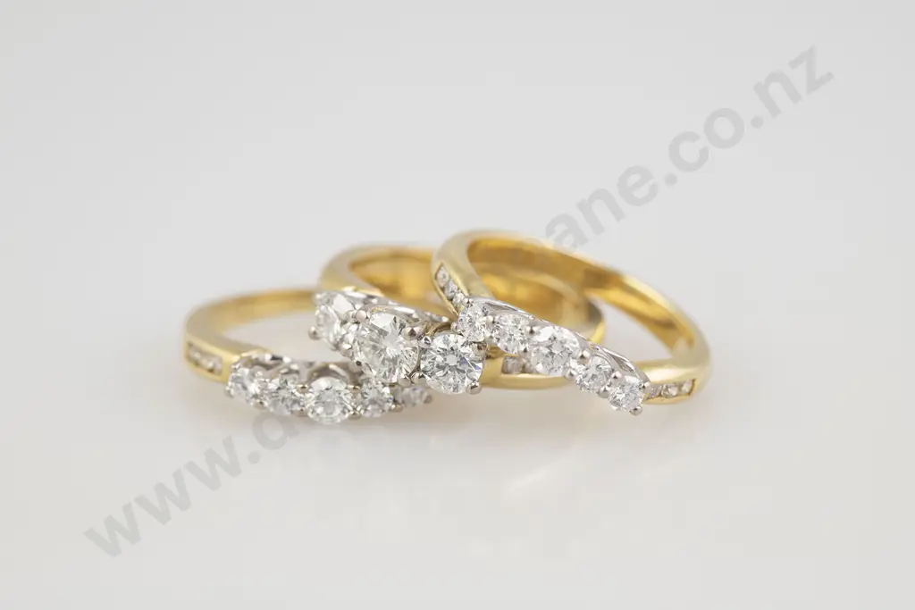 18ct Diamond Bridge Ring Trio Image 1++