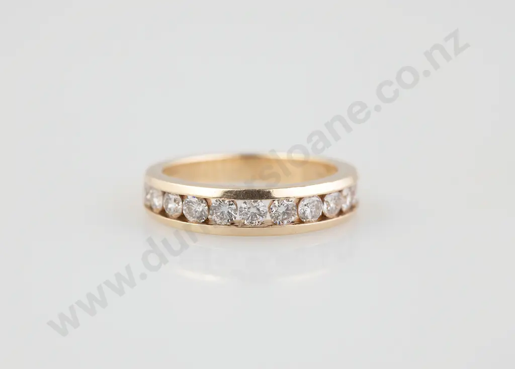18ct 12stone Diamond Eternity Band Image 1++