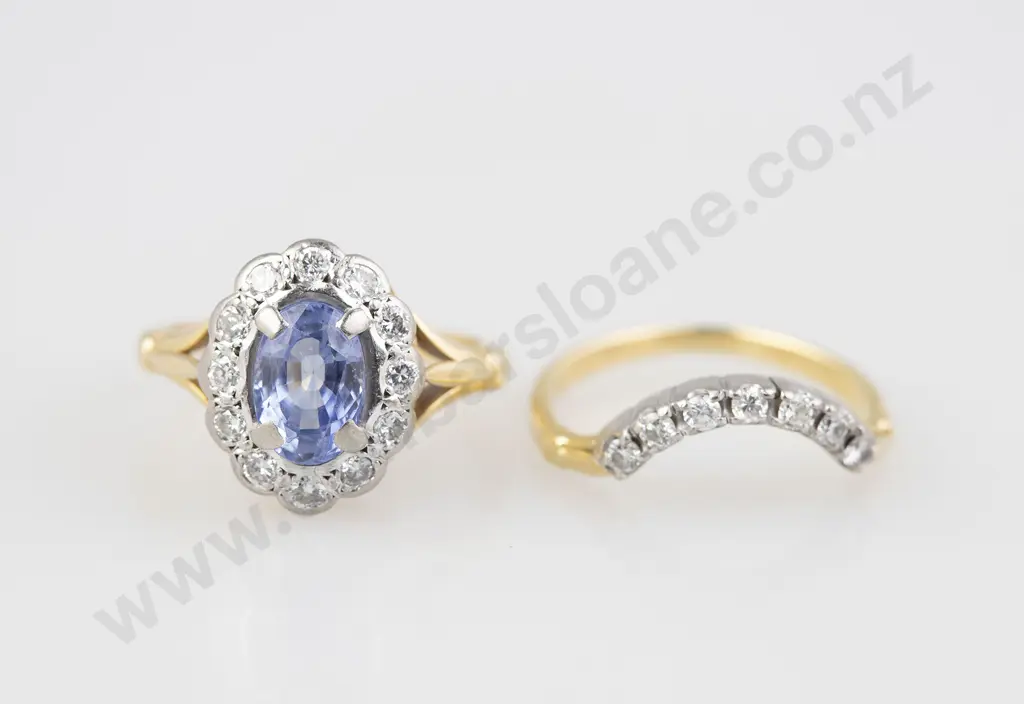 18ct 13stone Sapphire and Diamond Cluster Ring Image 1++