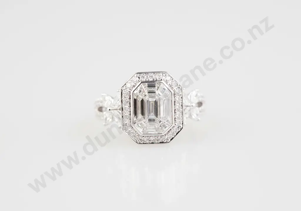 18ct White Gold 55stone Diamond Fancy Cluster Ring Image 1++