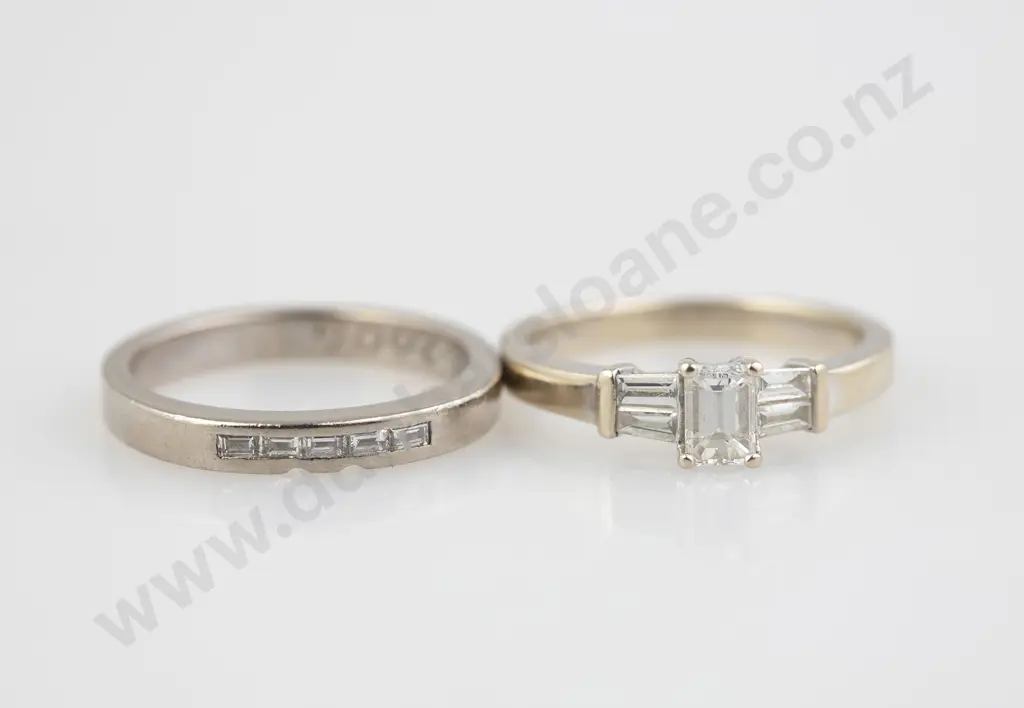 18ct White Gold Solitaire Diamond Ring Image 1++