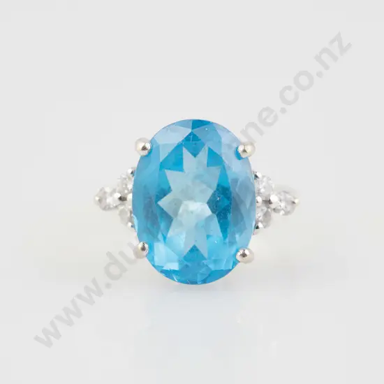 18ct Single Topaz Dress Ring