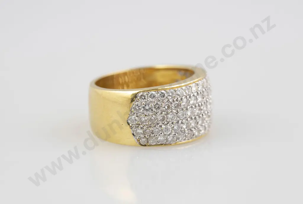 18ct 84stone Diamond Fancy Band Ring Image 1++