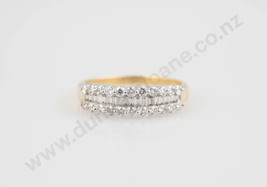 18ct 42stone Diamond Fancy Band Ring Image 1++