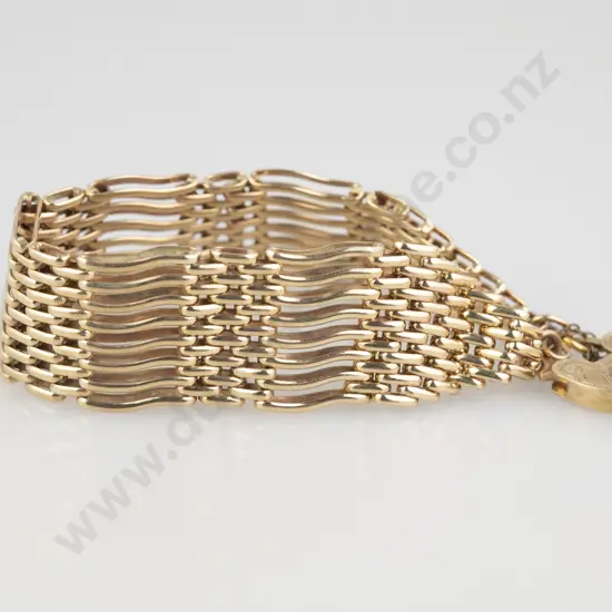 9ct Wide Gate Link Bracelet