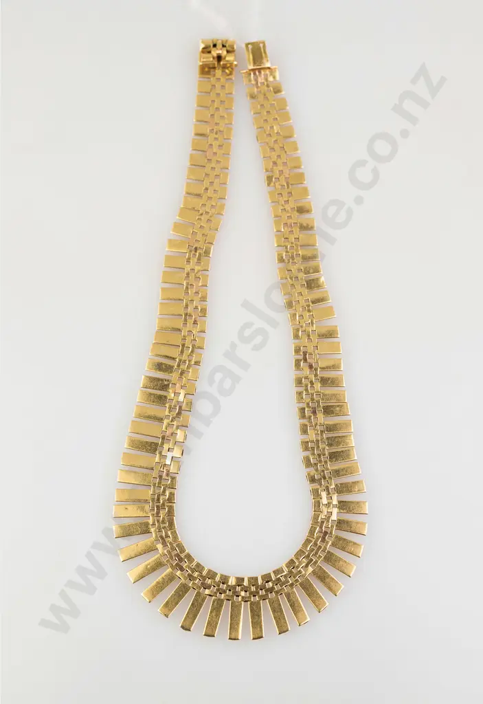 18ct Fancy Necklace Image 1++