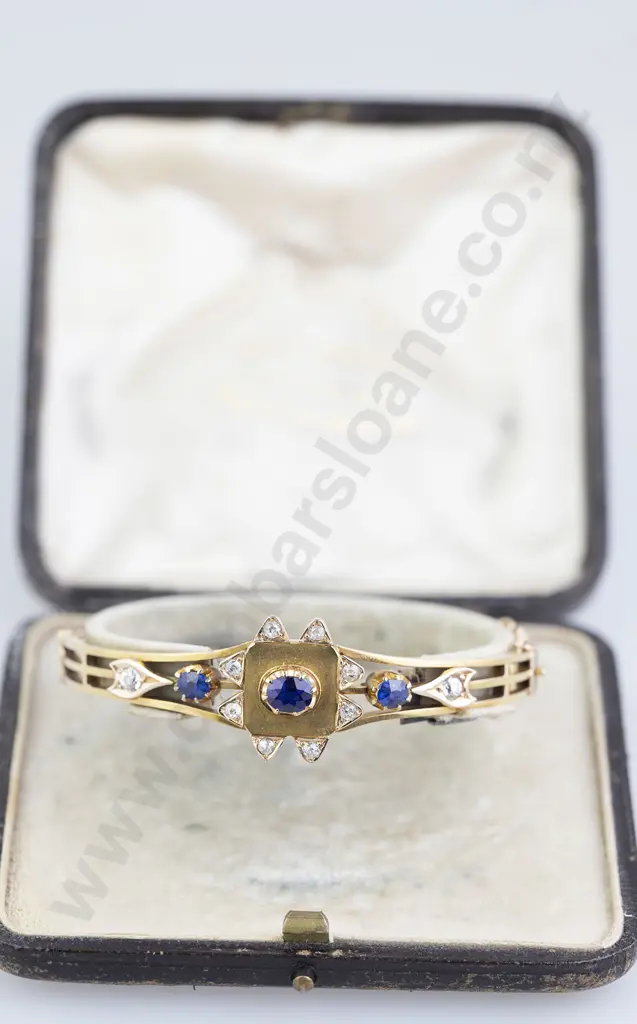 Possible NZ Colonial 15ct 13stone Sapphire and DIamond Hinged Snap Bangle Image 1++