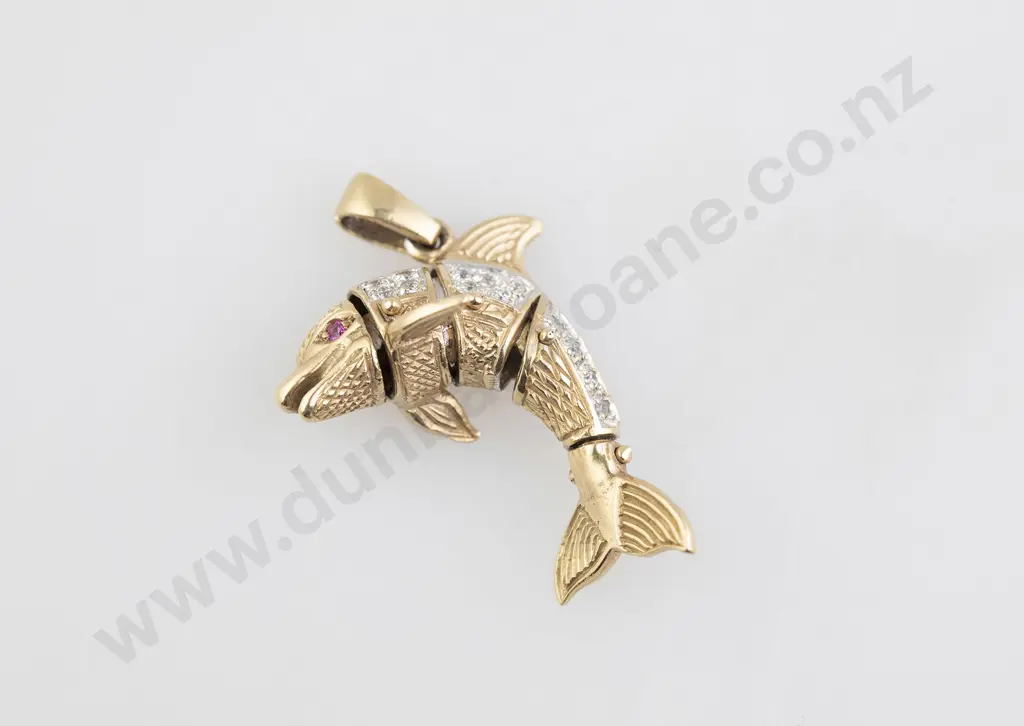 9ct Diamond Articulated Dolphin Pendant Image 1++