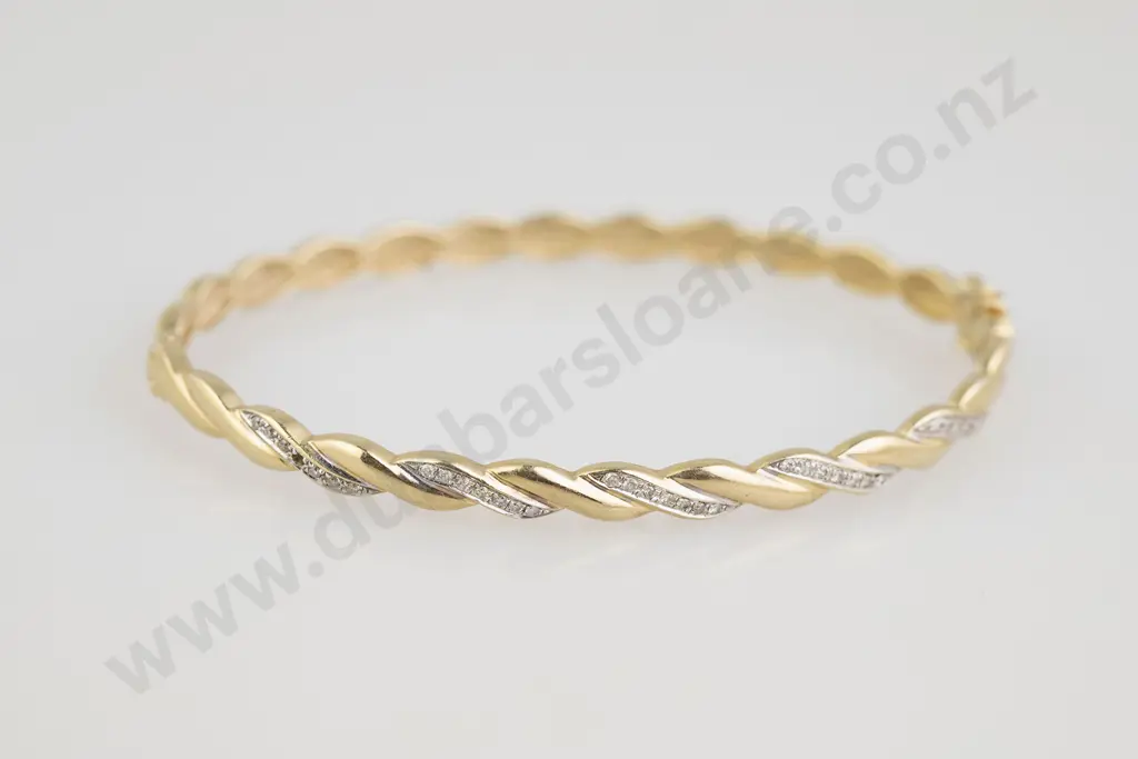 9ct 35stone DIamond Hinged Snap Bangle Image 1++