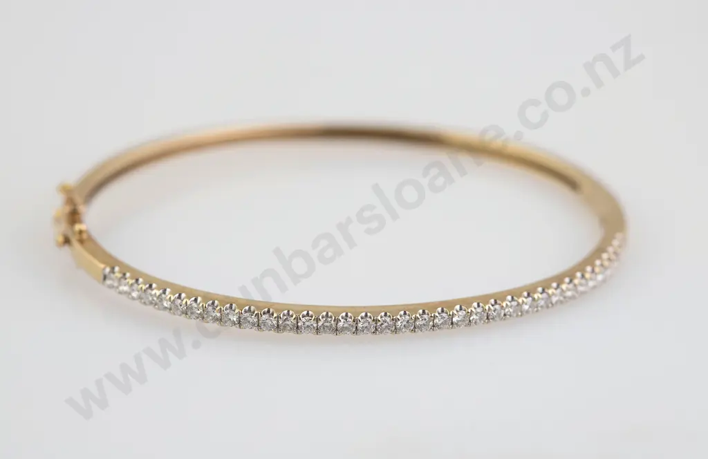 9ct 35stone Diamond Hinged Snap Bangle Image 1++