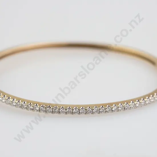 9ct 35stone Diamond Hinged Snap Bangle