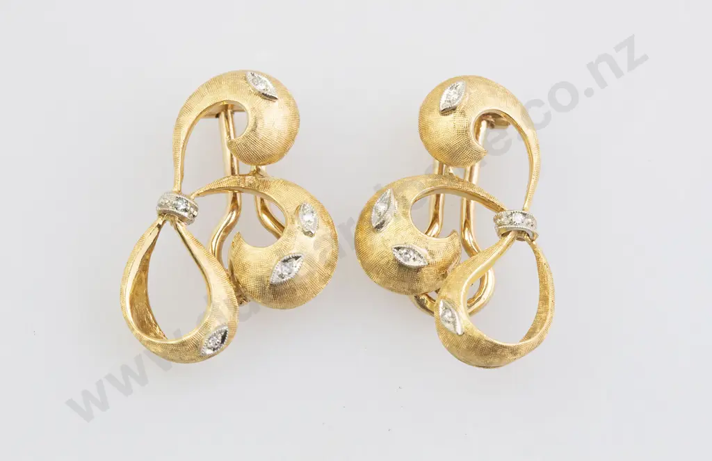 Pair 18ct Diamond Scroll Earrings Image 1++
