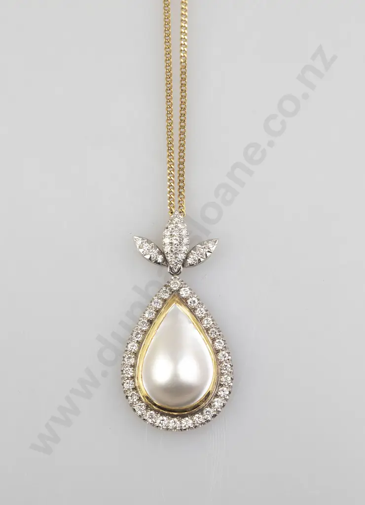 9ct White Gold Mabe Pearl and Diamond Pendant Image 1++