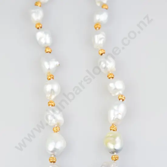 18ct Single Strand Freshwater Pearl Necklace