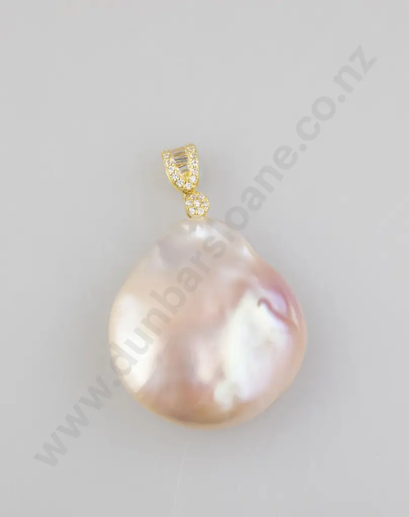 Single Fancy Large Fresh Water Pearl Pendant Image 1++