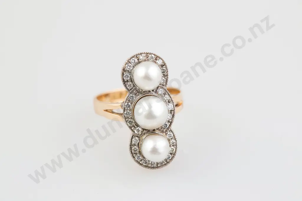 18ct Pearl and Diamond Cluster Ring Image 1++