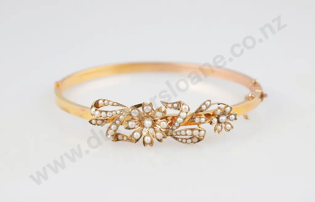 Edwardian 9ct Pearl Hinged Snap Bangle Image 1++
