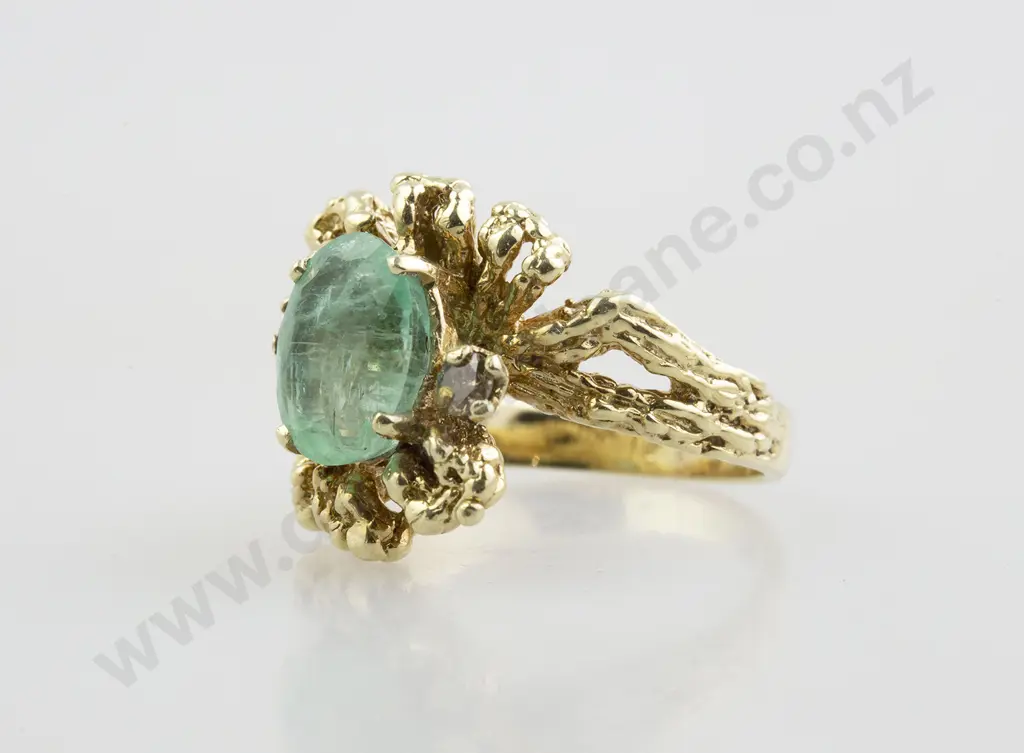 14ct Single Emerald Dress Ring Image 1++