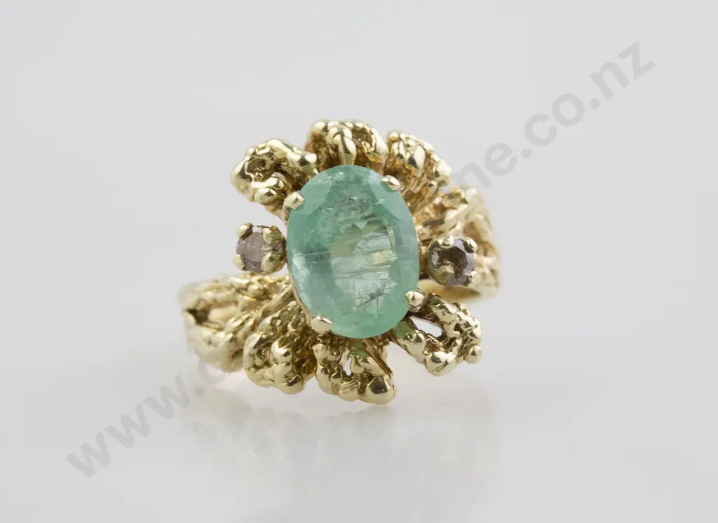 14ct Single Emerald Dress Ring Image 1++
