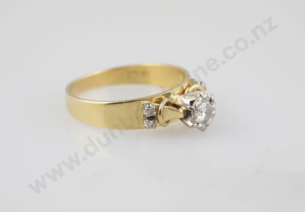 18ct Solitaire Diamond Ring Image 1++