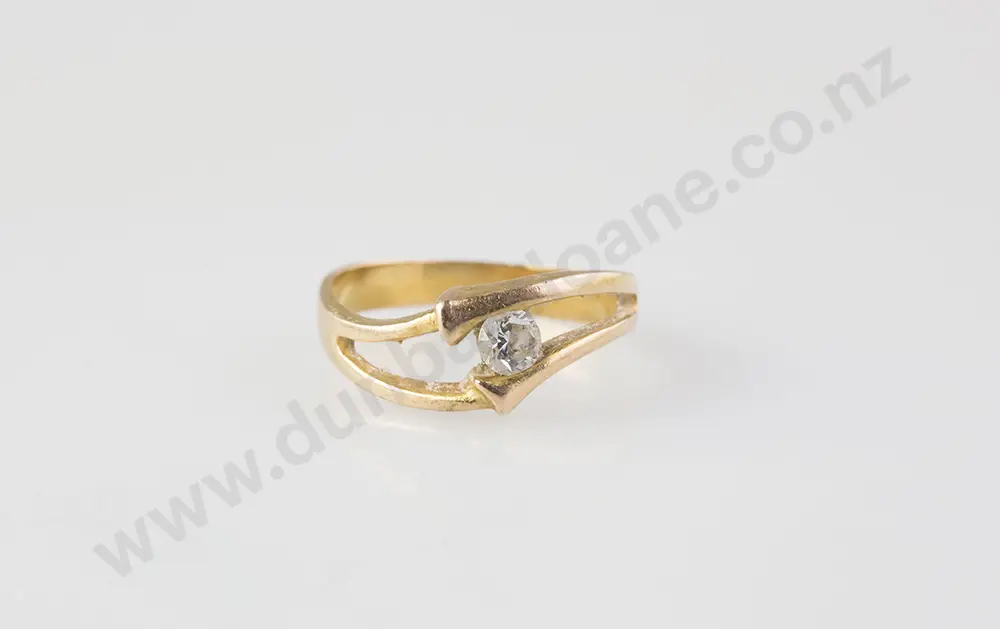 18ct Solitaire Diamond Band Image 1++