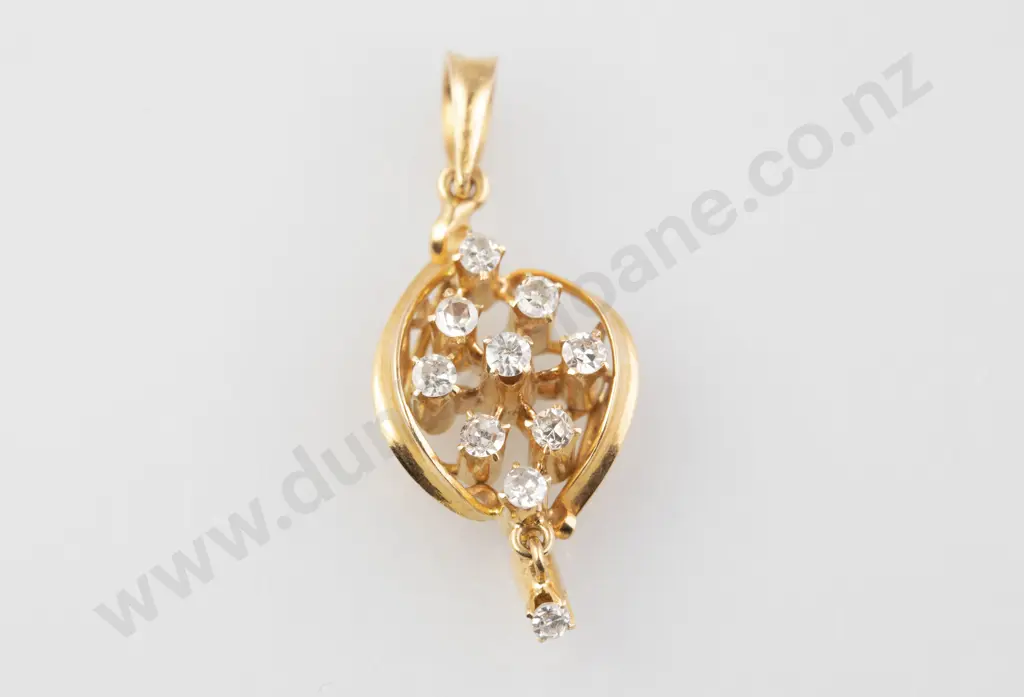 14ct Ten Stone Diamond Pendant Image 1++