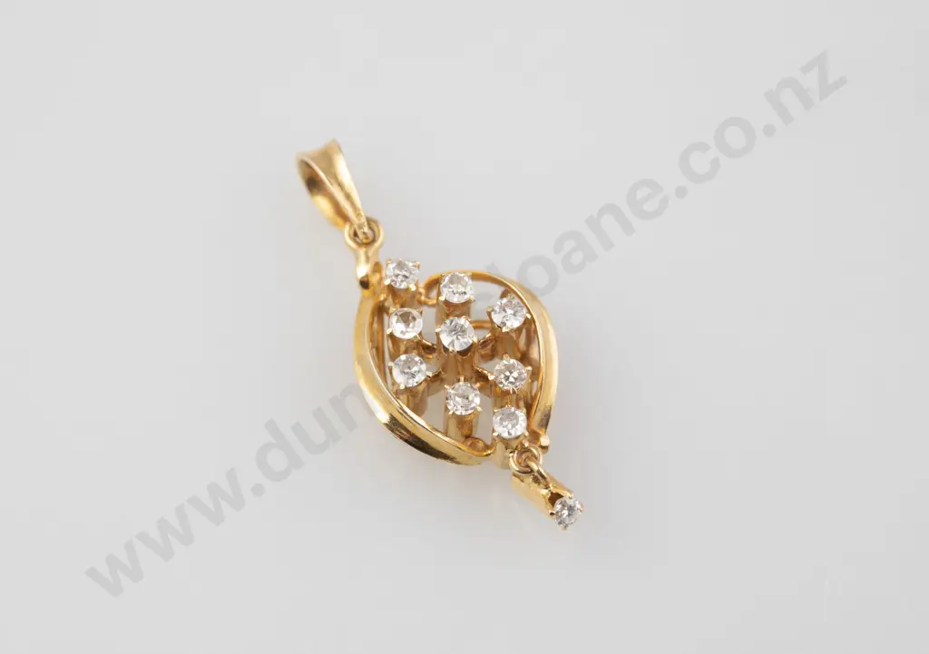14ct Ten Stone Diamond Pendant Image 1++