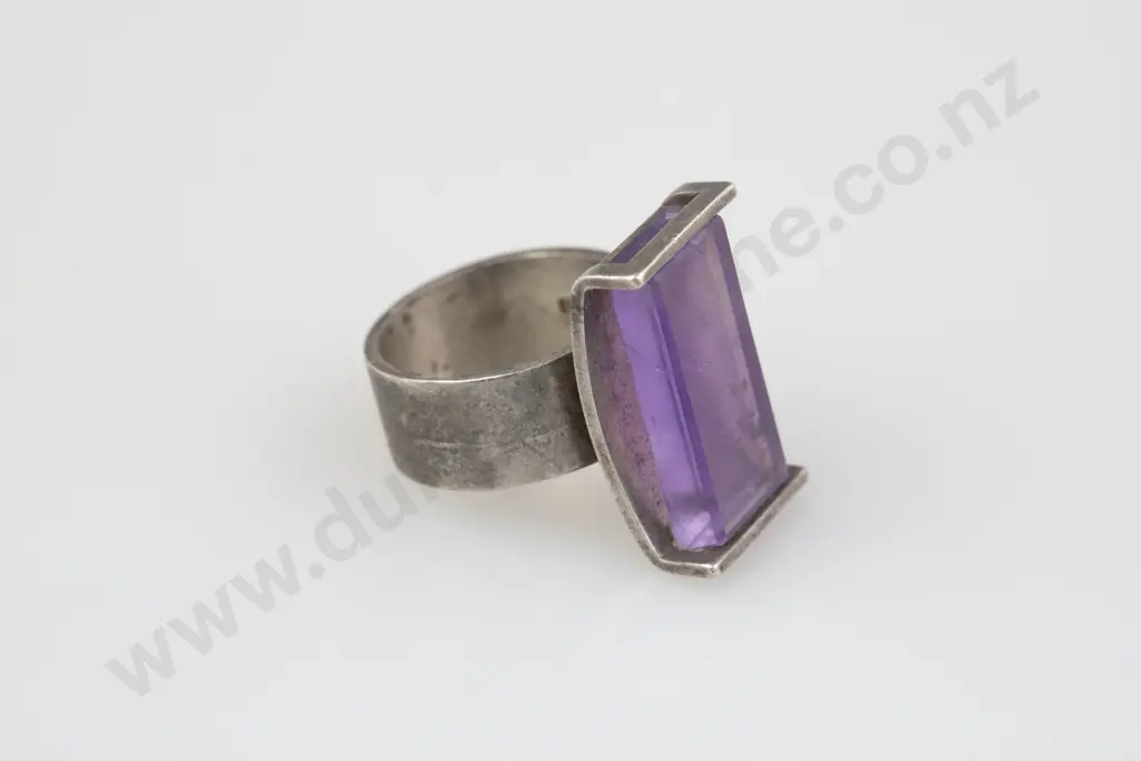 Finnish .925 Modern Design Single Amethyst Ring Image 1++
