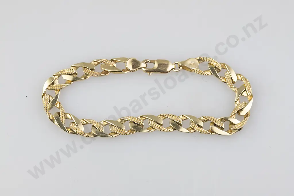 14ct Modern Flat Curb Link Bracelet Image 1++