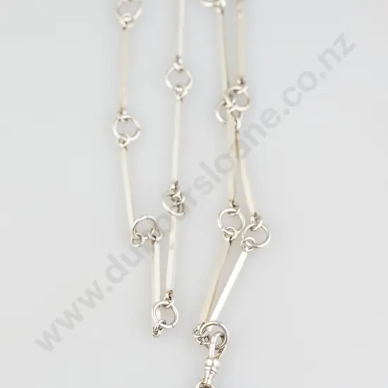 .925 Triple Panel Swivel Fob