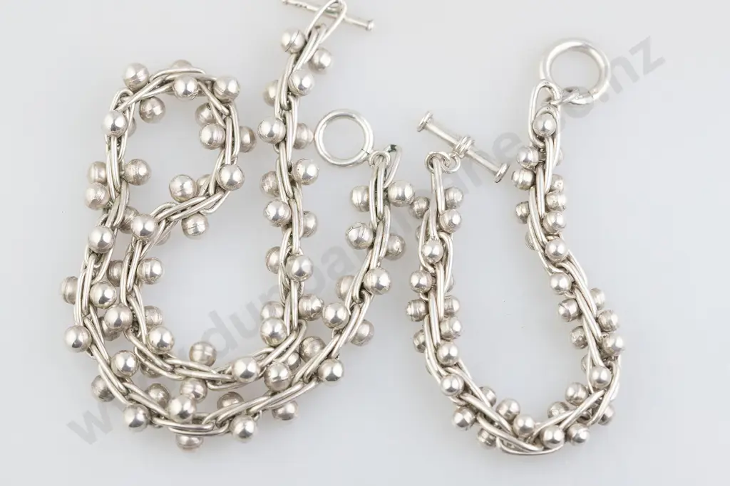 .925 Mexican Silver Necklace Image 1++