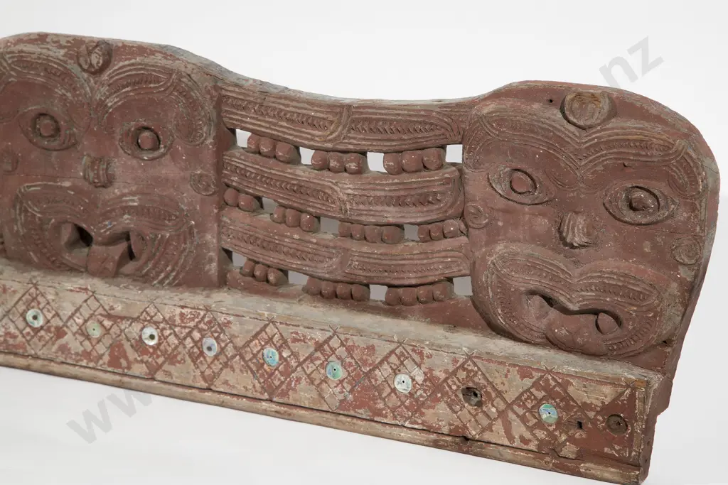 Late C19th/early C20th Korupe (Lintel) Image 1++