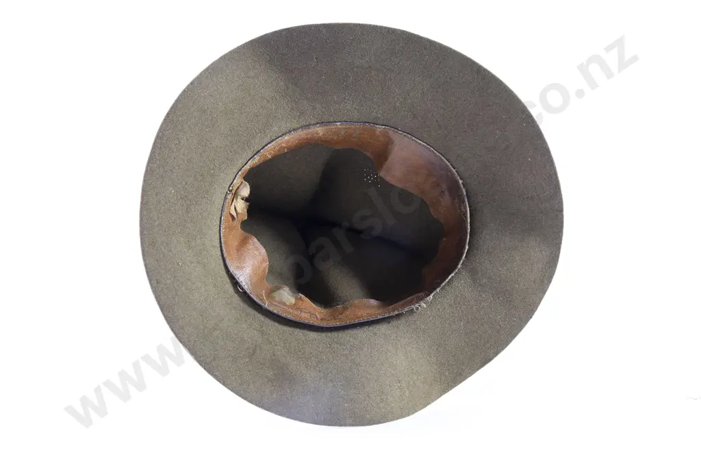 NZ WWII 'Lemon Squeezer' Hat Image 1++