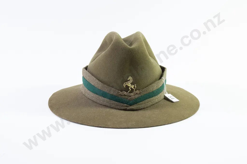 WWII NZ Slouch Hat Image 1++