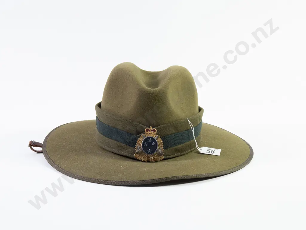Modern NZ Slouch Hat with Logistic Corp hat badge on khaki/dark green/khaki puggaree Image 1++