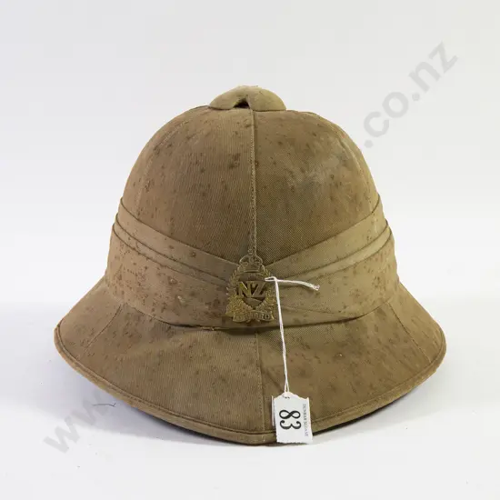 NZ WWII Pith Sun Helmet