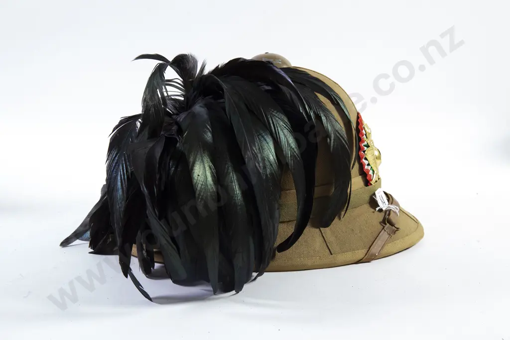 Post WWII Italian 8th Rgt Bersaglieri Pith Helmet Image 1++