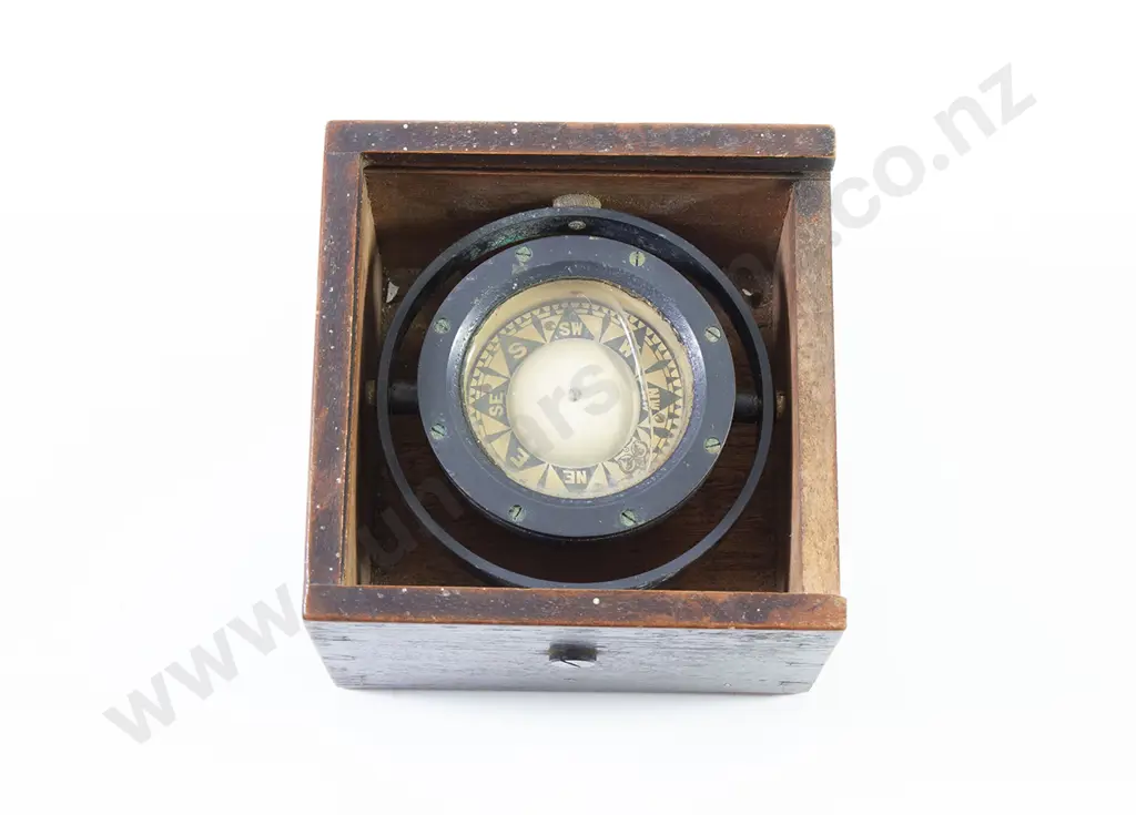Small Portable Binnacle Compass Image 1++