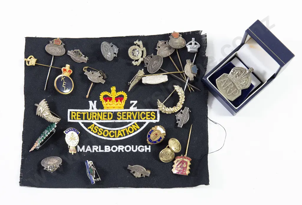 Collection Mainly NZ RSA Lapel Badges and Buttons Image 1++
