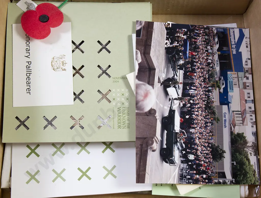 NZ Nov 11 2004 Return of the Unknown Warrior Image 1++