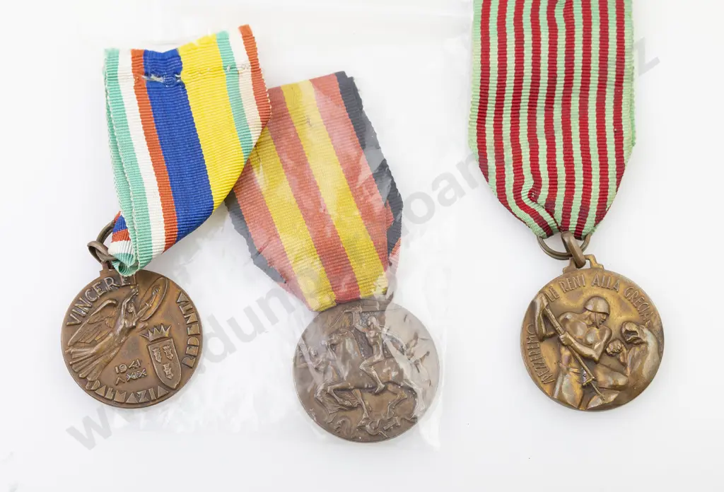 Italy WWII Three Military Medals Image 1++