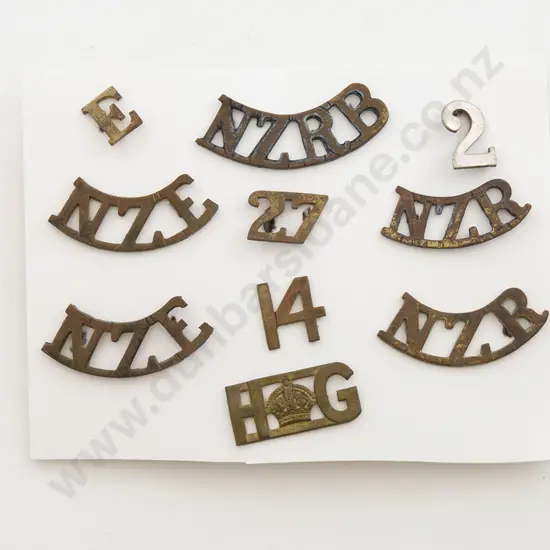 NZ Corps Hat Badges and Shoulder Titles (21)