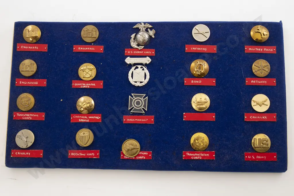 US Military Regimental Buttons (20) Image 1++