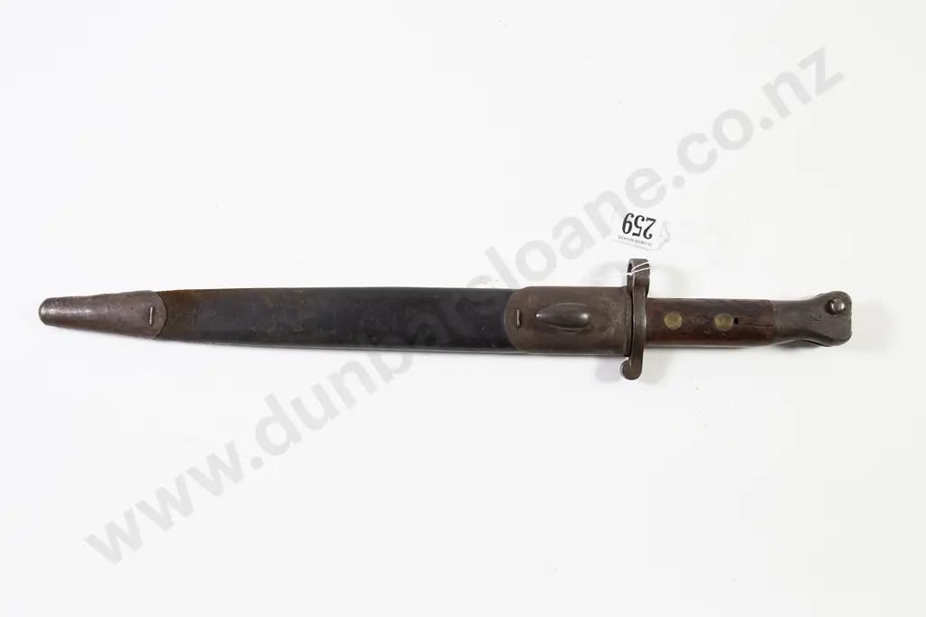 Crowned VR Double Edged Bayonet Image 1++