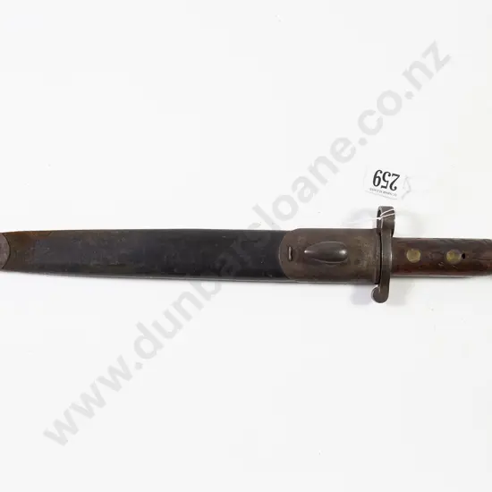 Crowned VR Double Edged Bayonet