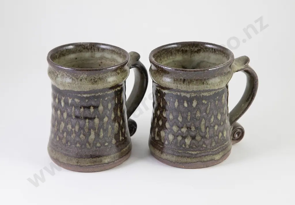 Mirek Smisek Pair of Tankards Image 1++