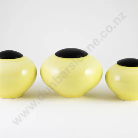 Anneke Borren Three Graduated Pots