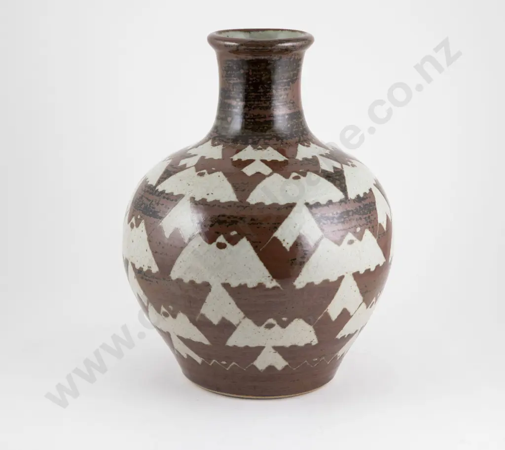 Nicholas Brandon Floor Vase Image 1++