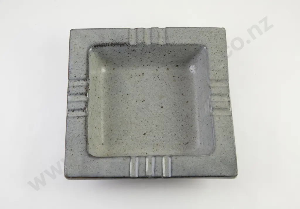 Bruce Martin Ashtray Image 1++